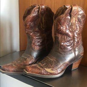 Ariat cowboy boots. Worn twice.